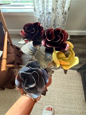 Handcrafted Metal Rose Bouquet - Everlasting Welded Steel Floral Art